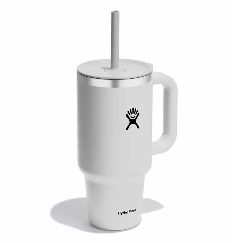 Travel mug with sip straw lid